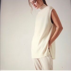 ATHLETA Cashmere/Merino wool High Neck Sweater Vest Ivory Size S